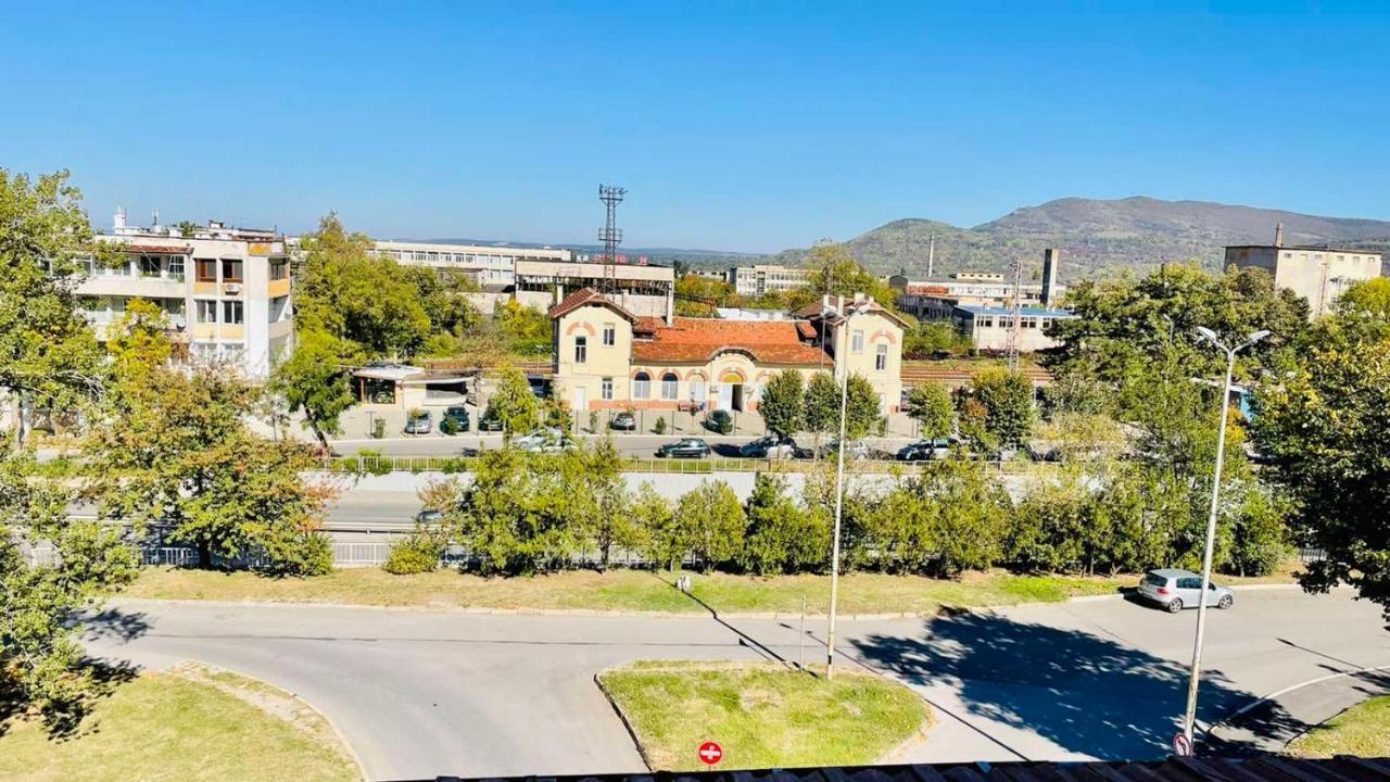 Apartamento Panorama-М Vratsa Exterior foto