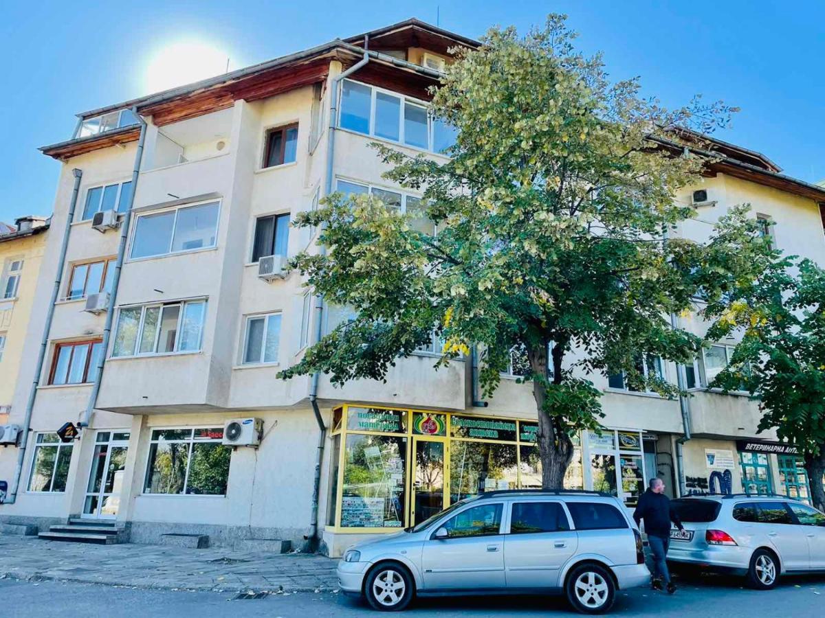 Apartamento Panorama-М Vratsa Exterior foto