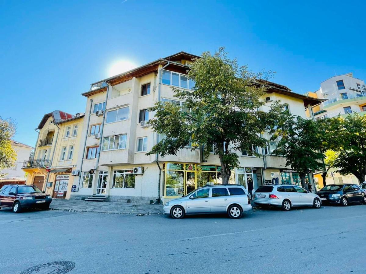 Apartamento Panorama-М Vratsa Exterior foto